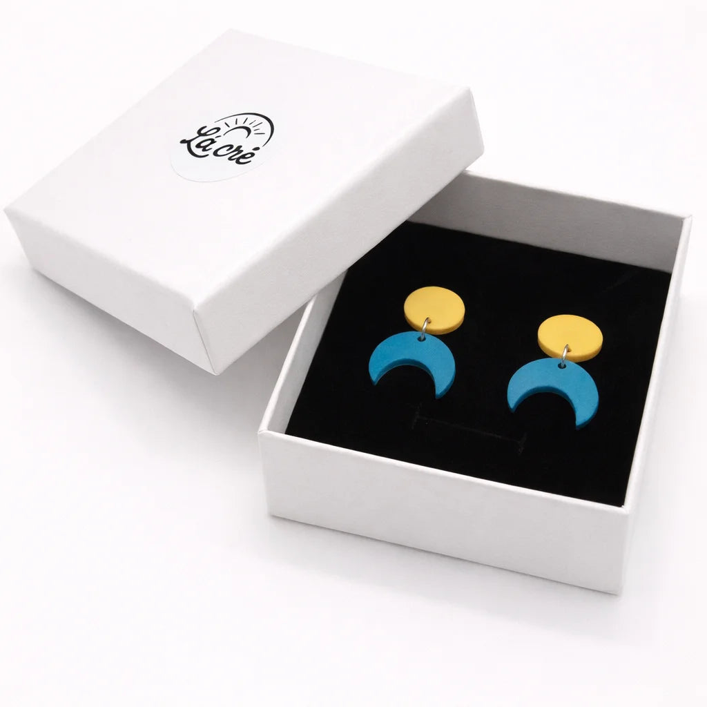 Golden Tide Crescent Moon Earrings